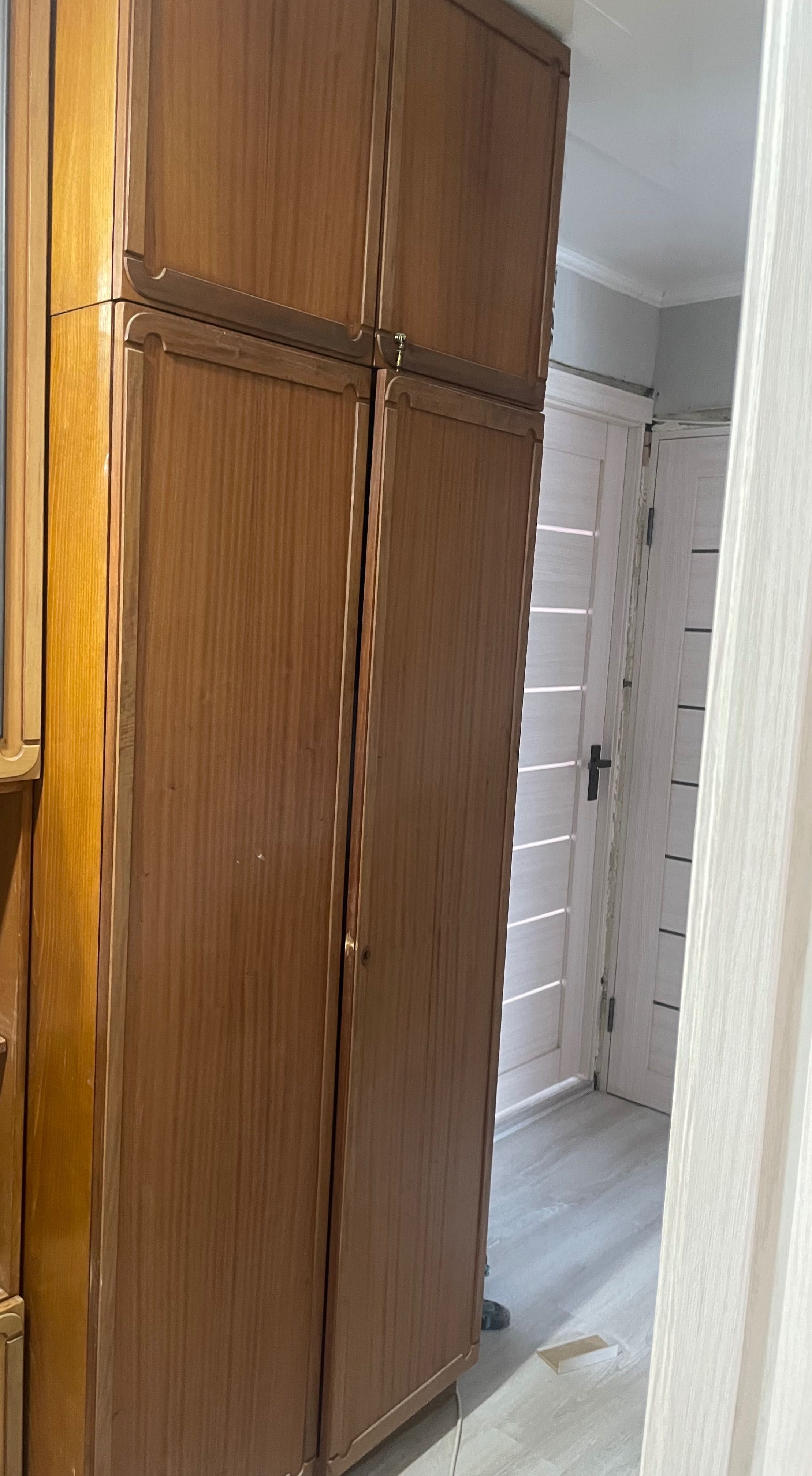 Віддам меблі в гарному стані