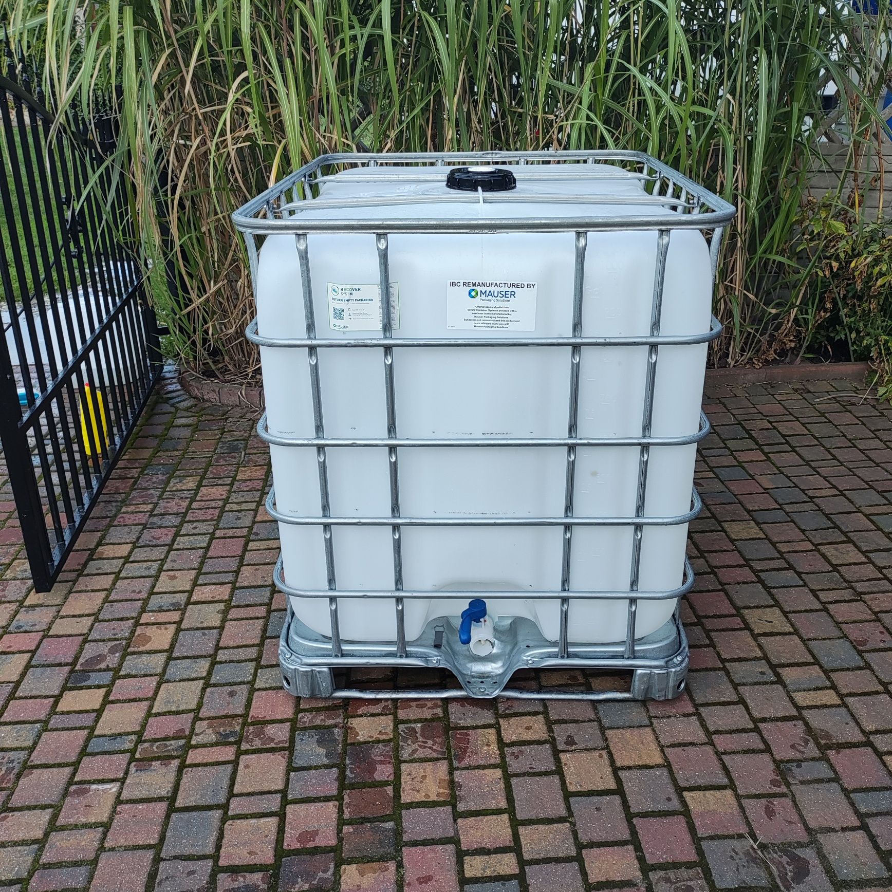Pojemniki 1000 l mauzer
