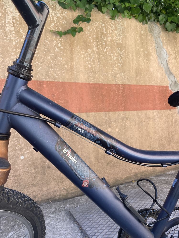 Bicicleta criança azul B Twin Decathlon