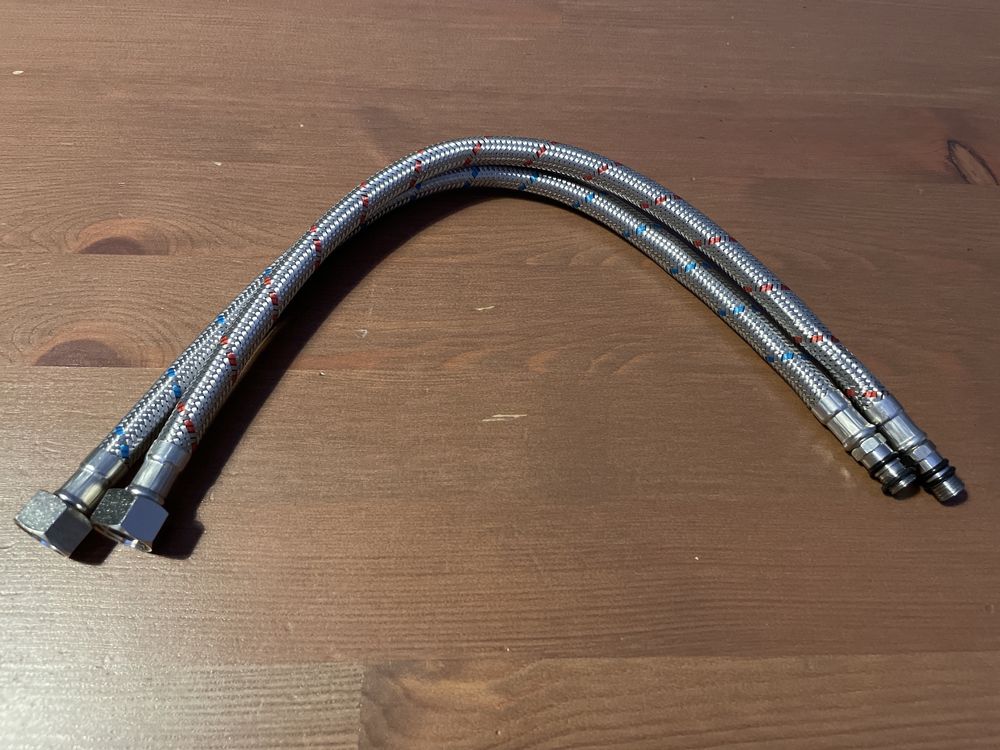 WĘŻYK DO BATERII (3/8''DŁ.KONIEC M10x1) 40 2szt