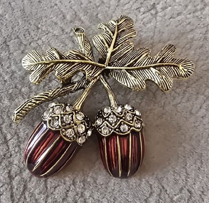 Broszka brosza damska przypinka myśliwska do munduru leśnika DIANY.