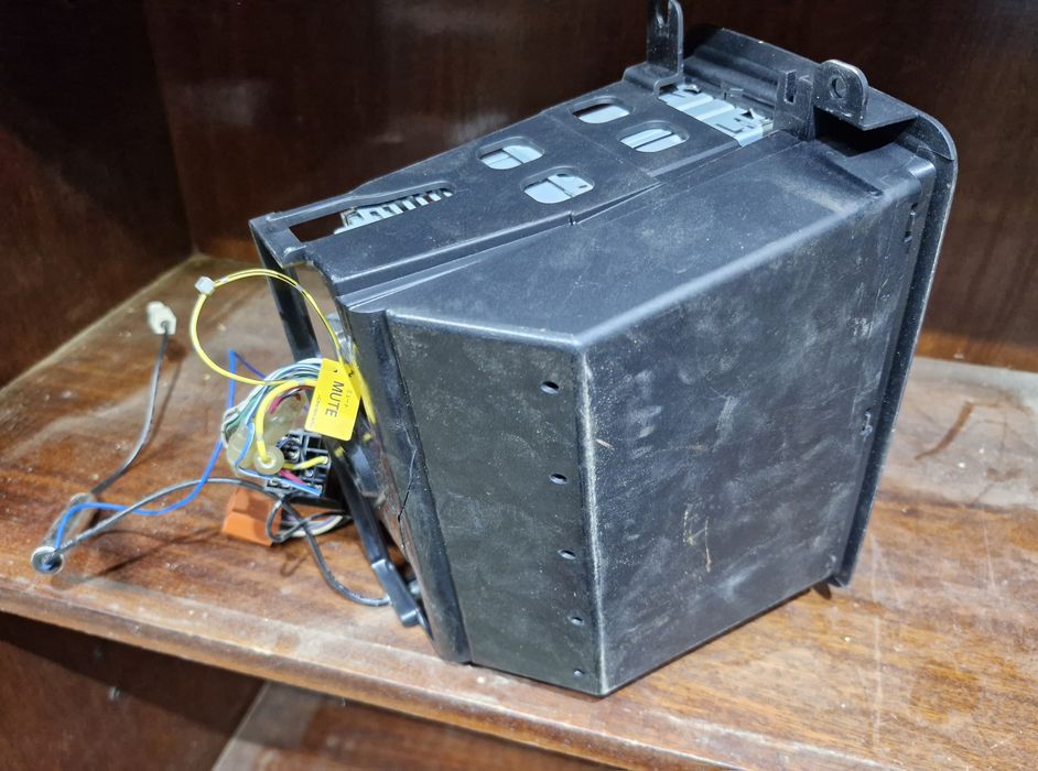 Магнітола з VW Caddy