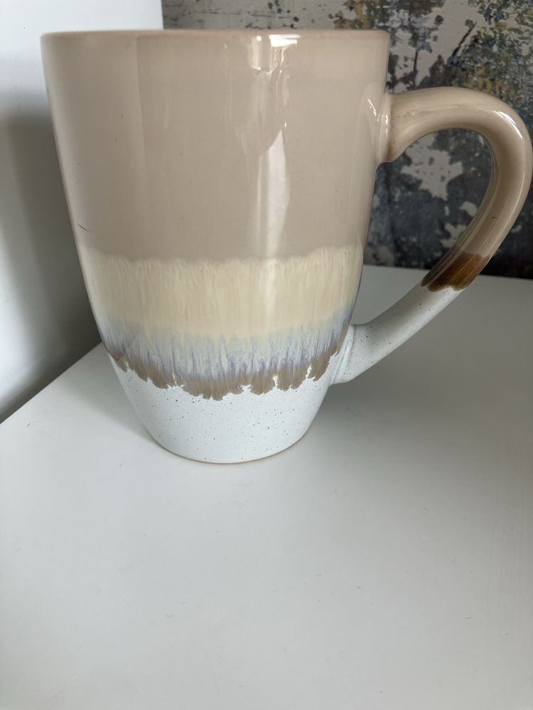 Kubki,filizanki ceramiczne bezowe poj.0,40 ml