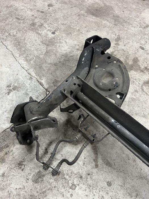Eixo Traseiro - Renault Clio 3