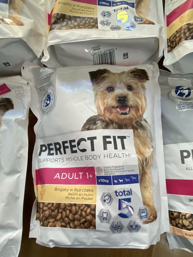 6 paczek karmy 1.2kg dla małych/średnich psów