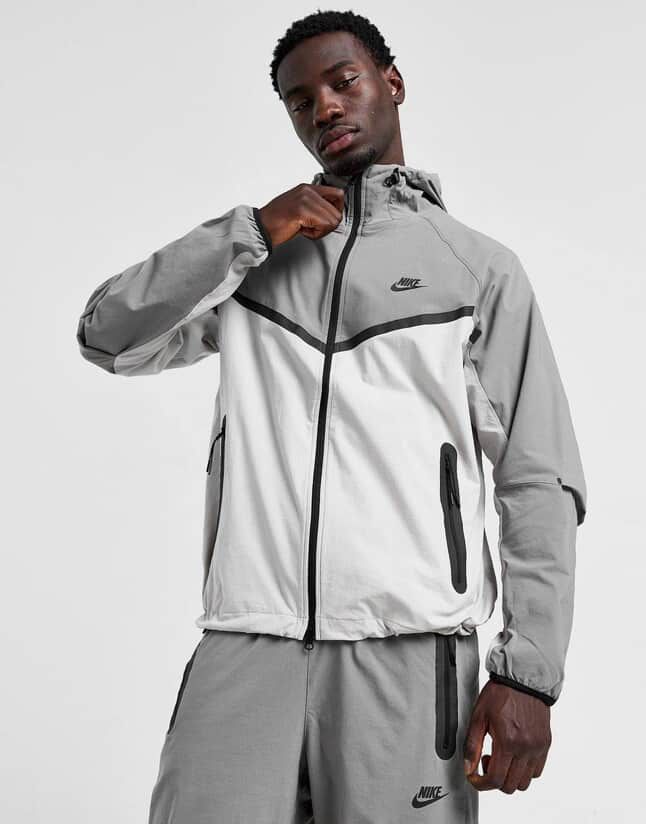 Nike Tech Fleece  Size:S