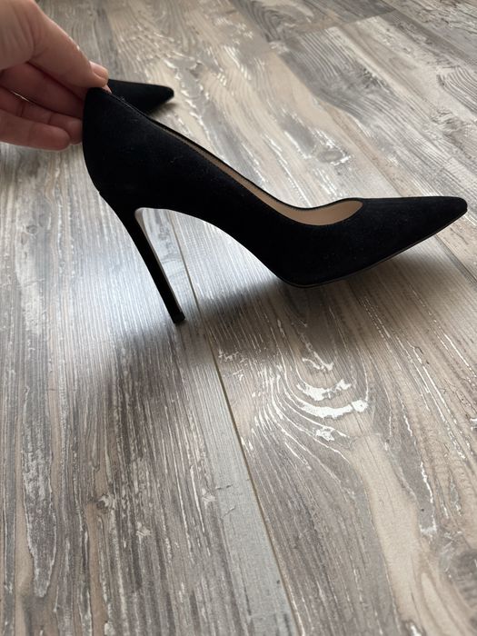 Туфлі на підборах , натуральна замша