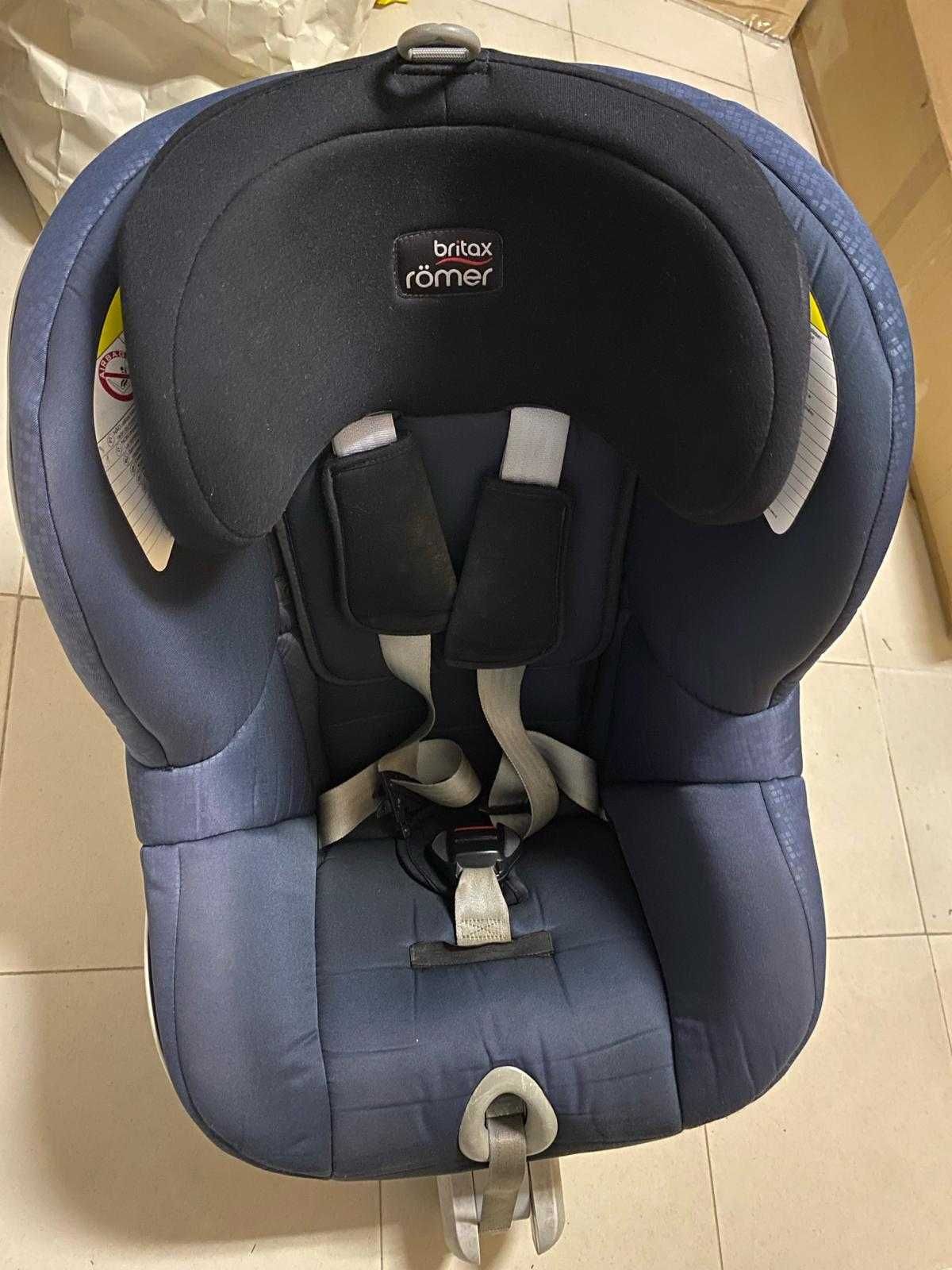 cadeira britax romer DualFix 0+/1