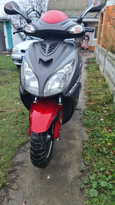 Мопед скутер Viper storm 100 кубів