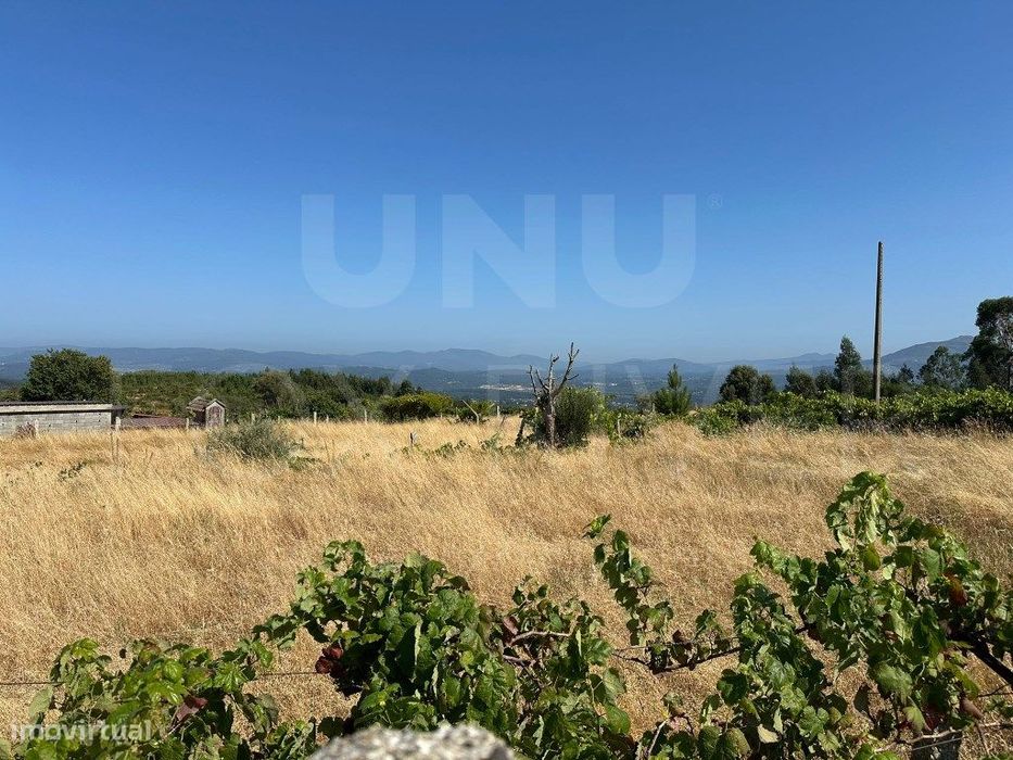 Terreno para venda em Longos Vales, Monção
