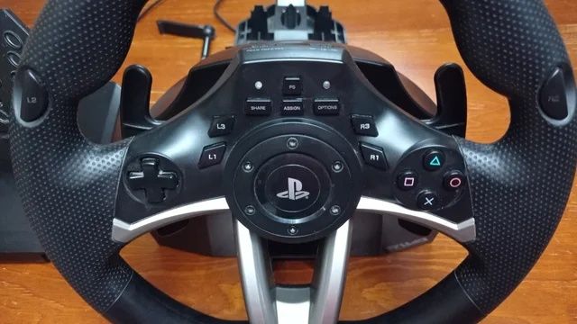 Volante ps4/pc RWA Hori