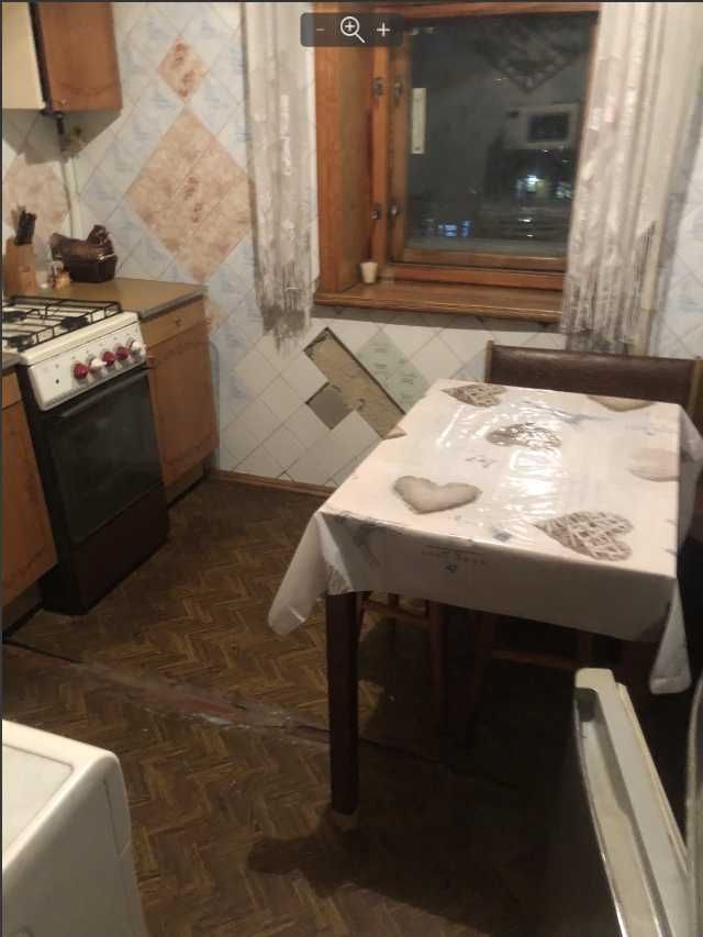 Пропоную  в оренду  2 кім. квартиру( з закритою 1 кімнатою)