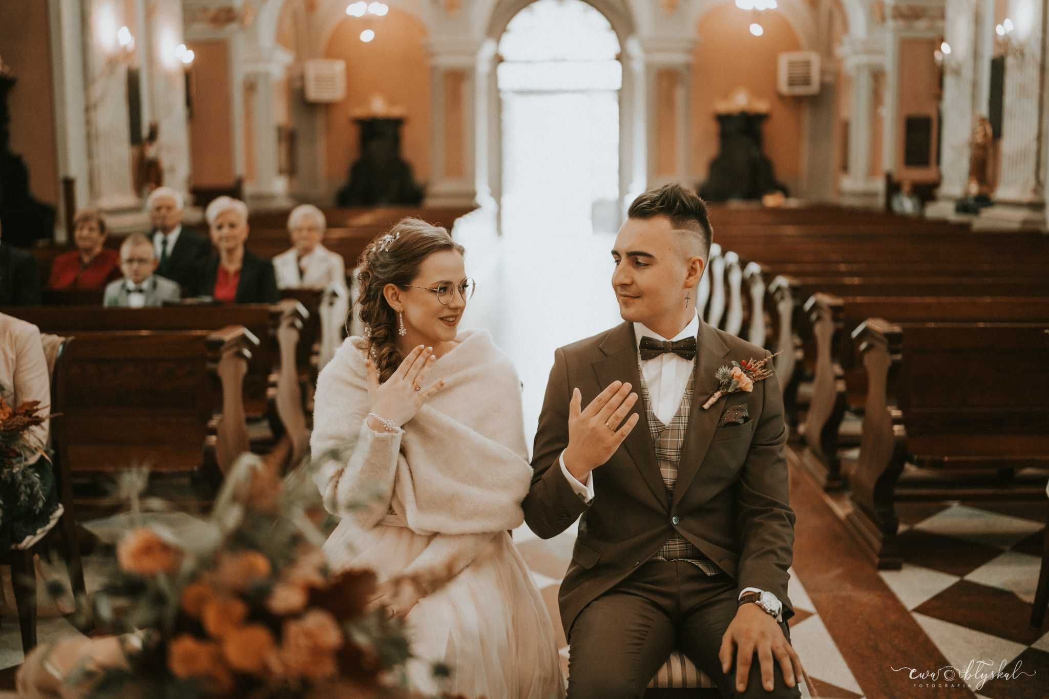 Suknia ślubna sukienka na ślub wesele beż ecru