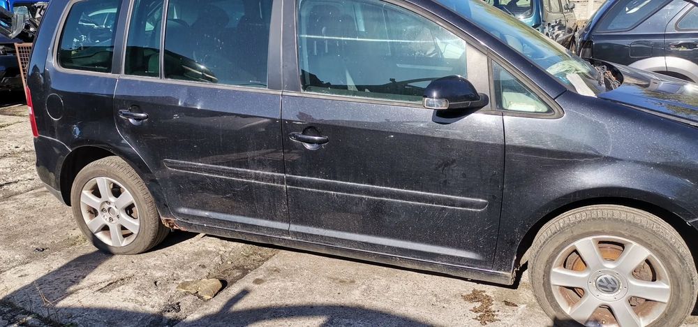 VW TOURAN 2.0 BKD silnik skrzynia fotele maska klapa szyby lusterko