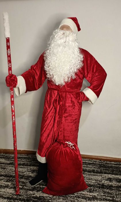 Костюм Деда Мороза, Святого Николая.