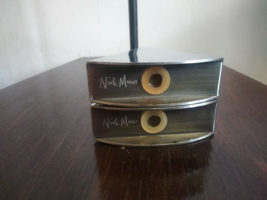 Solniczka, pieprzniczka. Nick Munro.