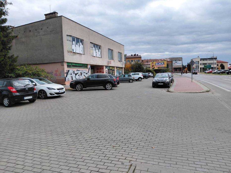 Wynajmę lokal handlowy w Lubaczowie