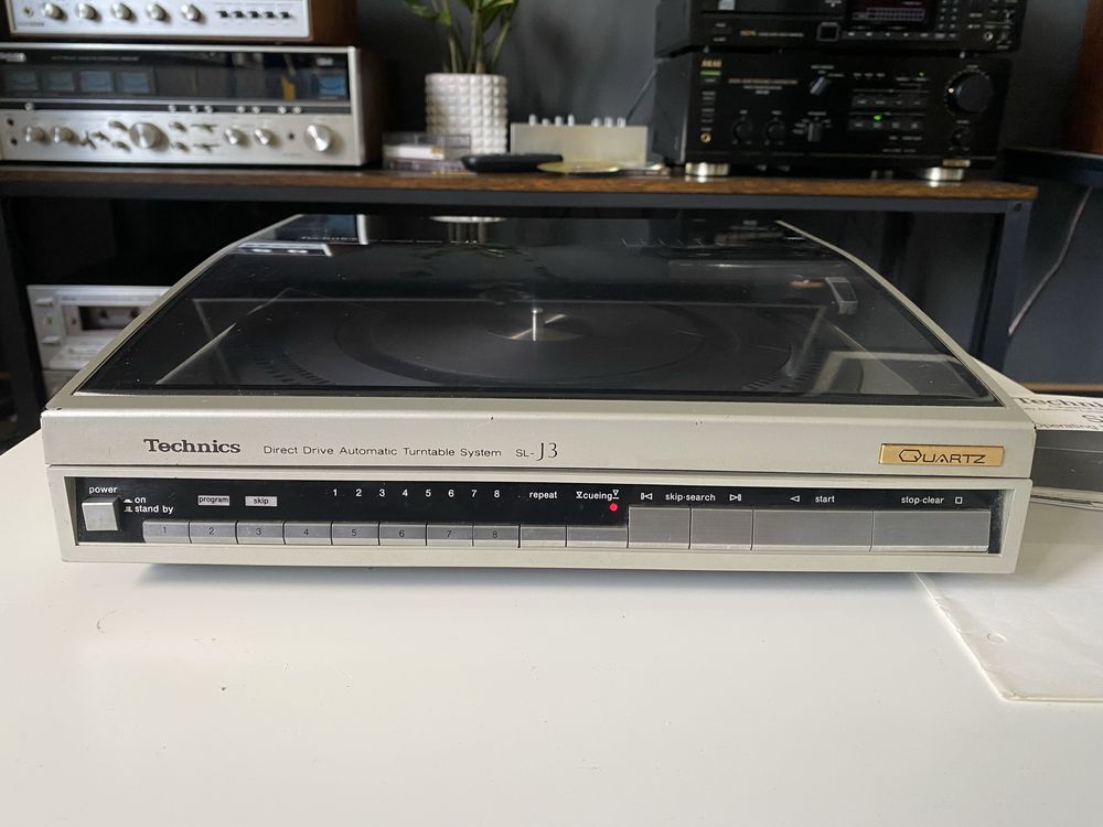 Gramofon Technics SL-J3