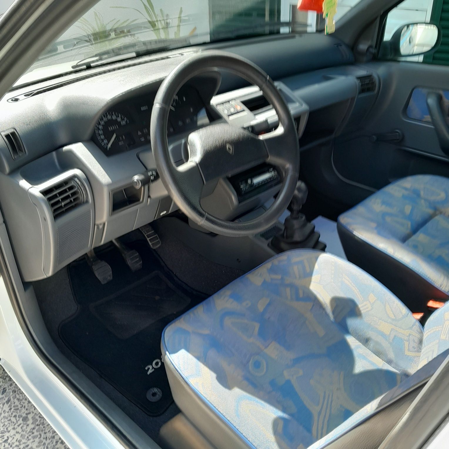Vendo Renault clio 1.2 gasolina