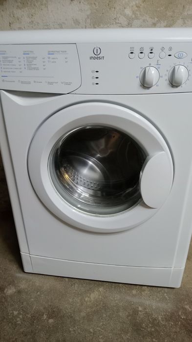 Продам стиральную машину автомат.