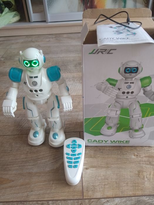 Робот.    JJRc R11 Cady Wike Touch Control