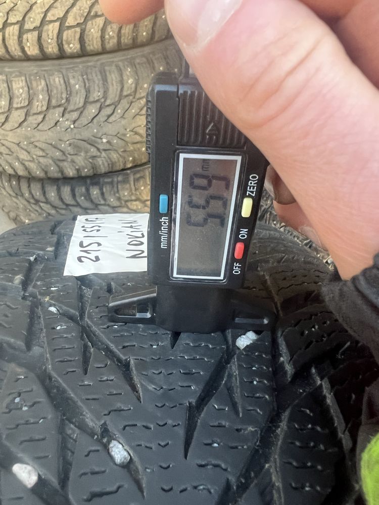 215/55/17 Nokian hakkapeliitta R3