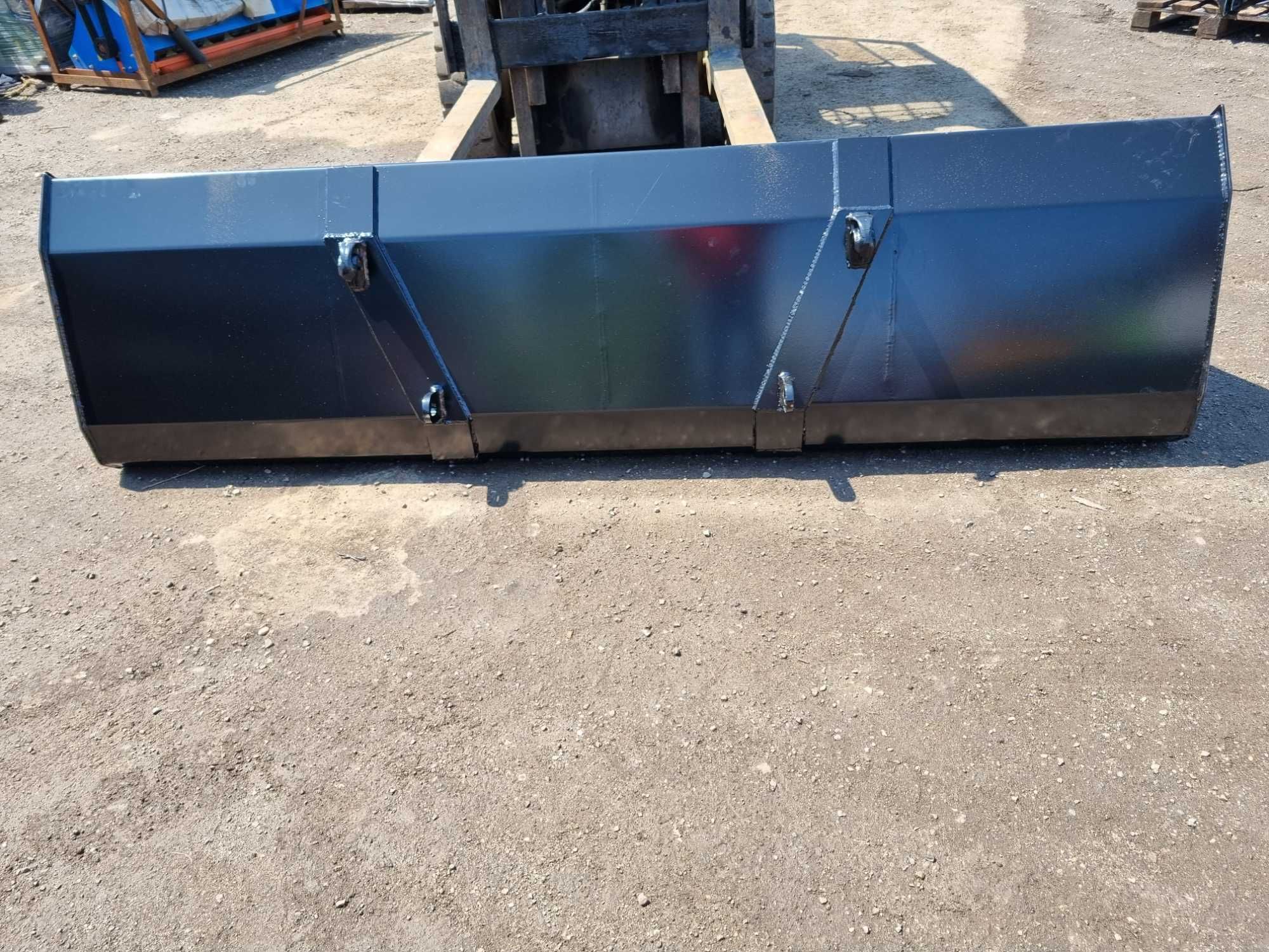 Łyżka łycha strumyk do materiałów sypkich zboża kukurydzy 240cm