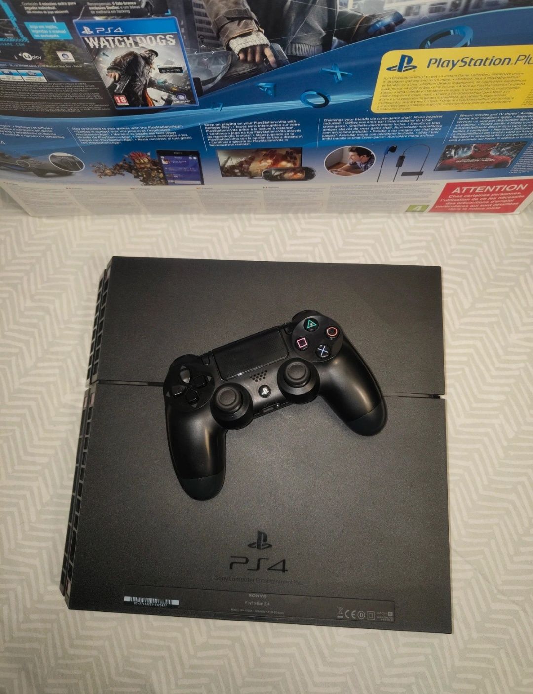 PS4 • PlayStation 4 Jailbreaked com caixa e acessórios