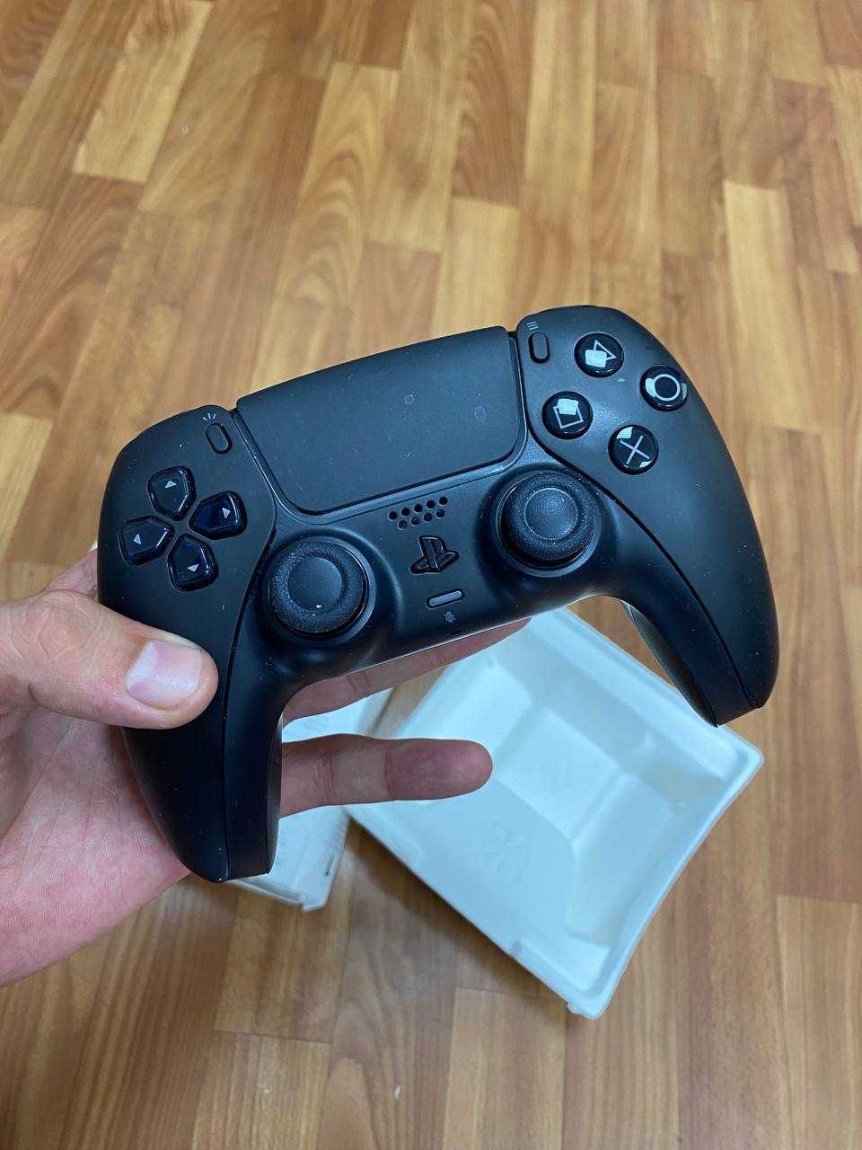 Sony PlayStation 5 DualSense