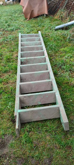 Sprzedam stare drewniane schody