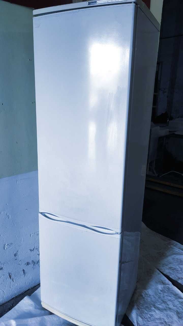 Холодильник двокамерний двокомпресорний "Атлант ХМ 6025"