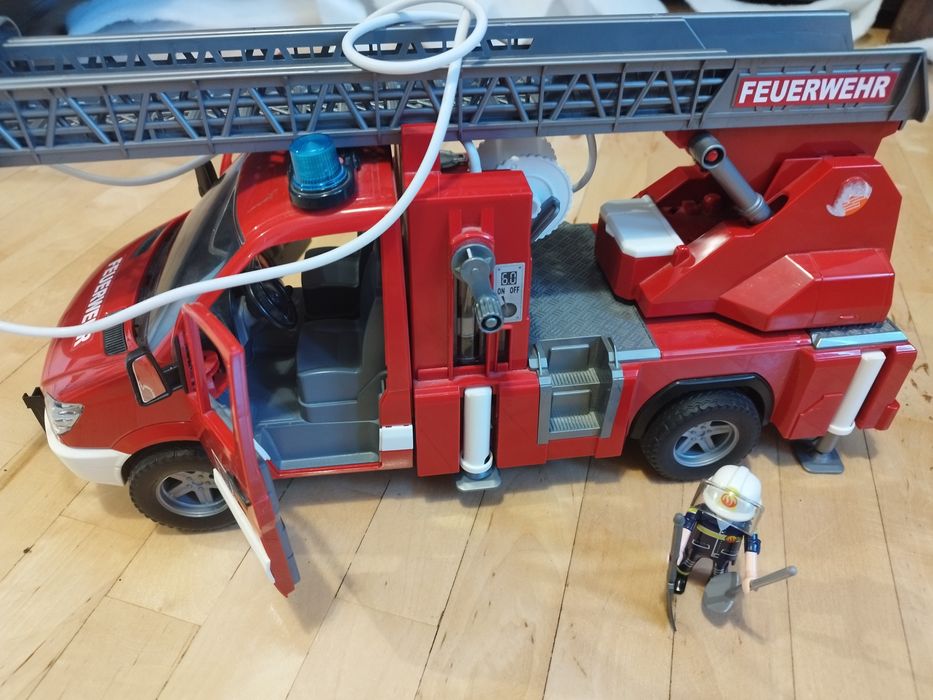 Bruder straż Sprinter  Mercedes Nowy