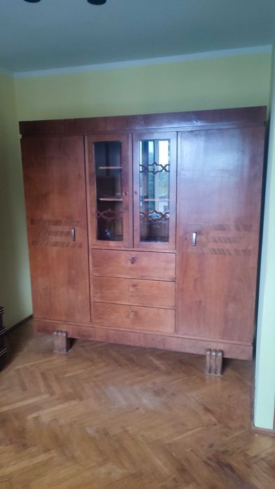 Szafa dwudrzwiowa z szufladami