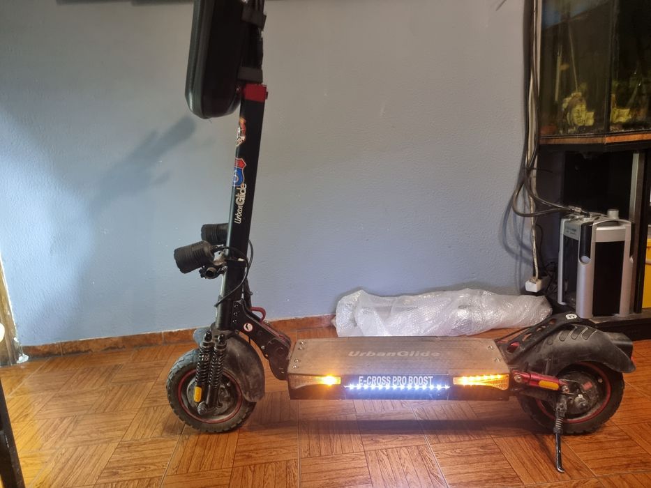 Vendo ou troco trotineta por mota 125