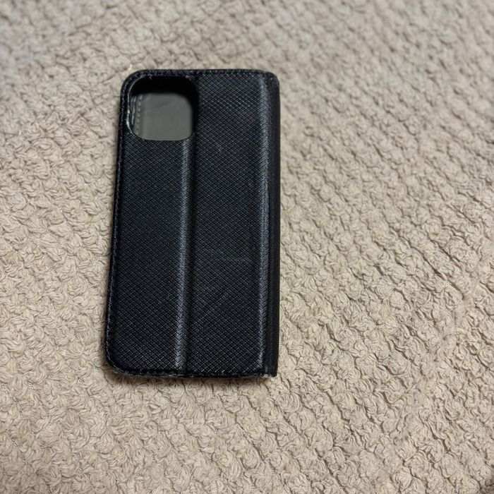 Etui z klapka IPhone 15