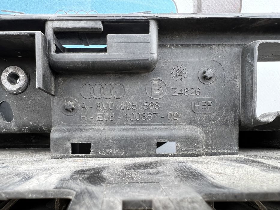 Audi A3 8V Телевізор Ауді а3 8в передня панель