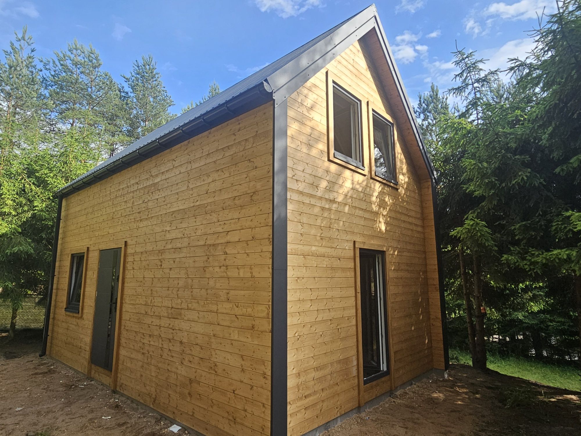Dom domek drewniany budowa 35m 35 m^2 pergola altana wiata garaż