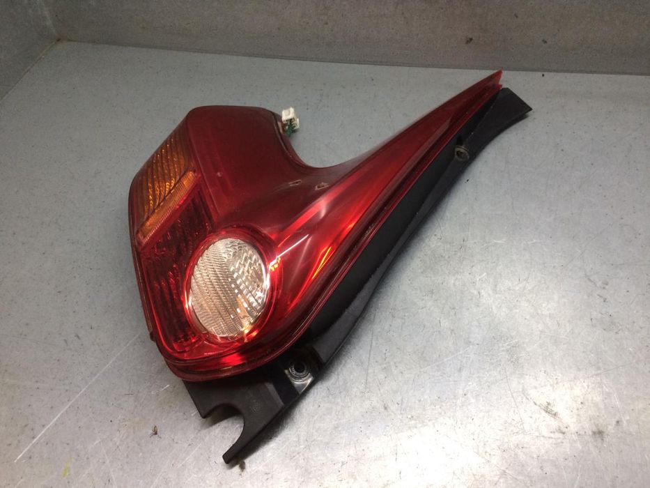 Farolim esquerdo NISSAN Juke (F15)