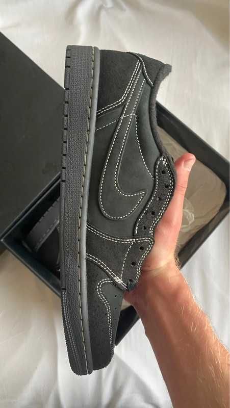 Jordan 1 Retro Low OG SP Travis Scott Black Phantom R.40