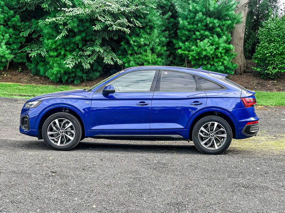 Audi Q5      2022