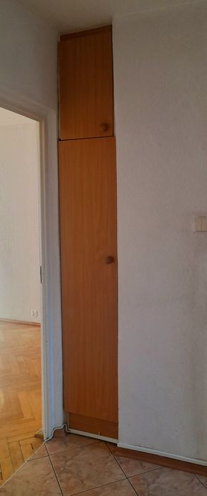 Szafa do wnęki używana