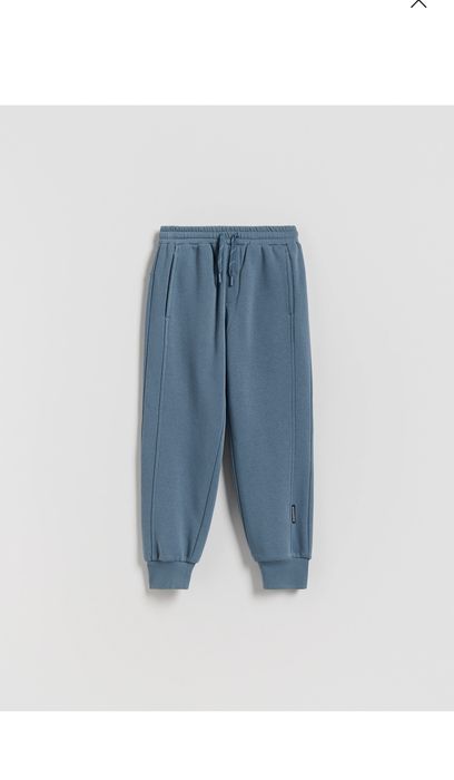 Нові теплі джогери Reserved 140 р.