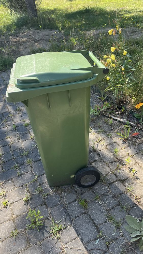 Kosz śmietnik solidny 120l zielony