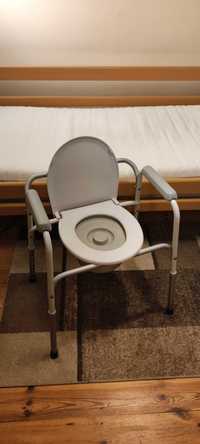 Krzesełko toaletowe sanitarne dla niepełnosprawnych.