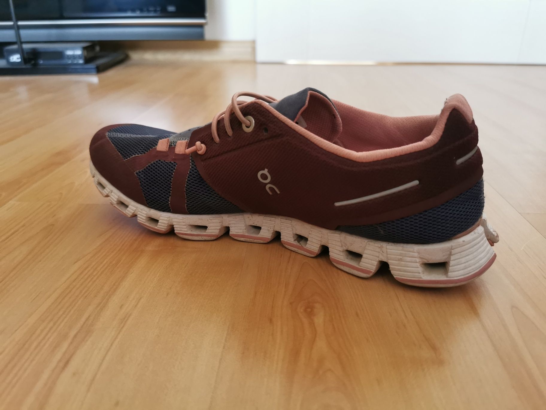 buty Qn rozmiar 40,5 długość wkładki 26,5