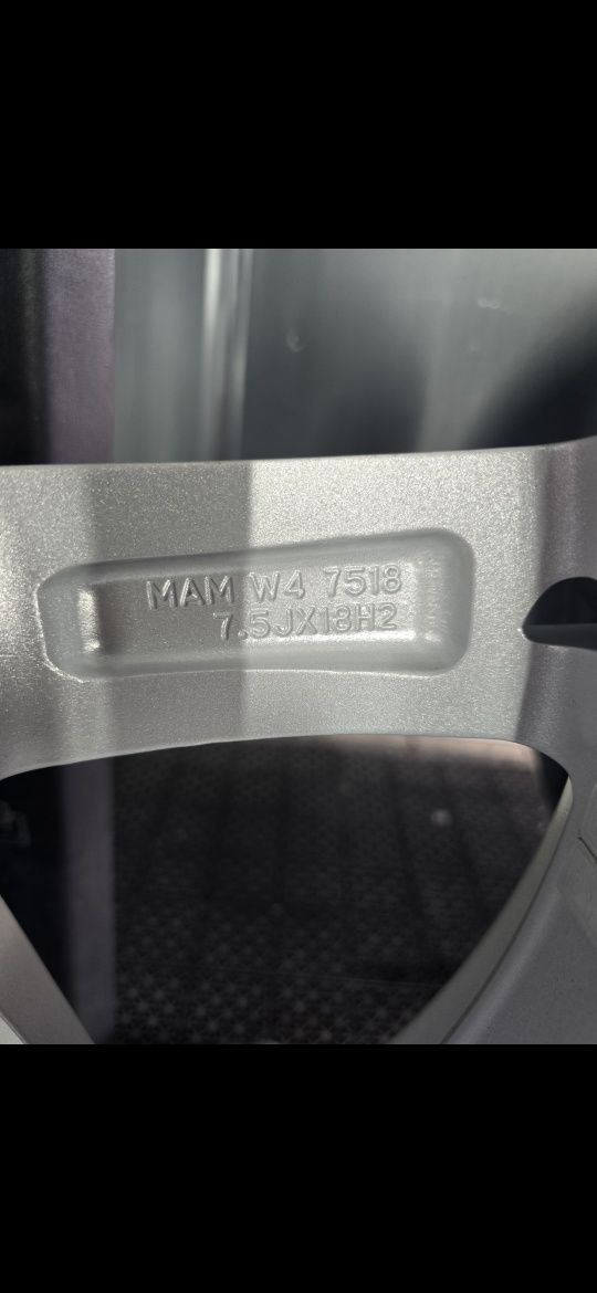 Felgi bmw,audi,mercedes,seat,skodaR18 7,5J 5x112 ET33+oponyBridgestone