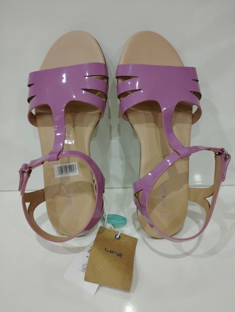 Sandálias Unit Shoes Novas - Tam.35