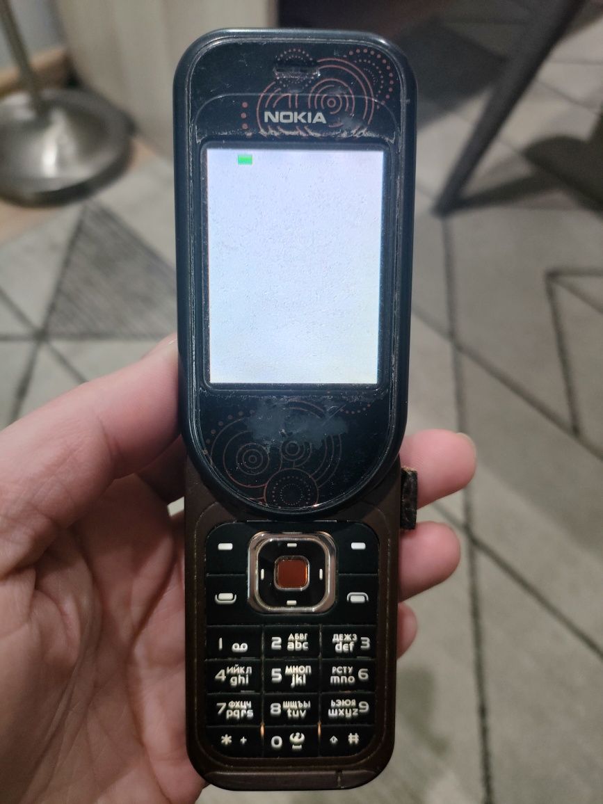 Nokia 7373 полностью рабочий