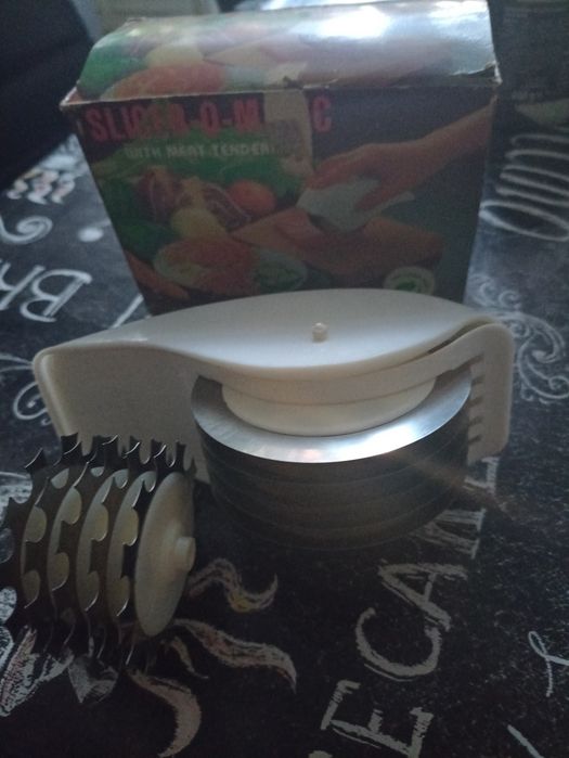 Tenderyzator, krajalnica ręczna do miesa