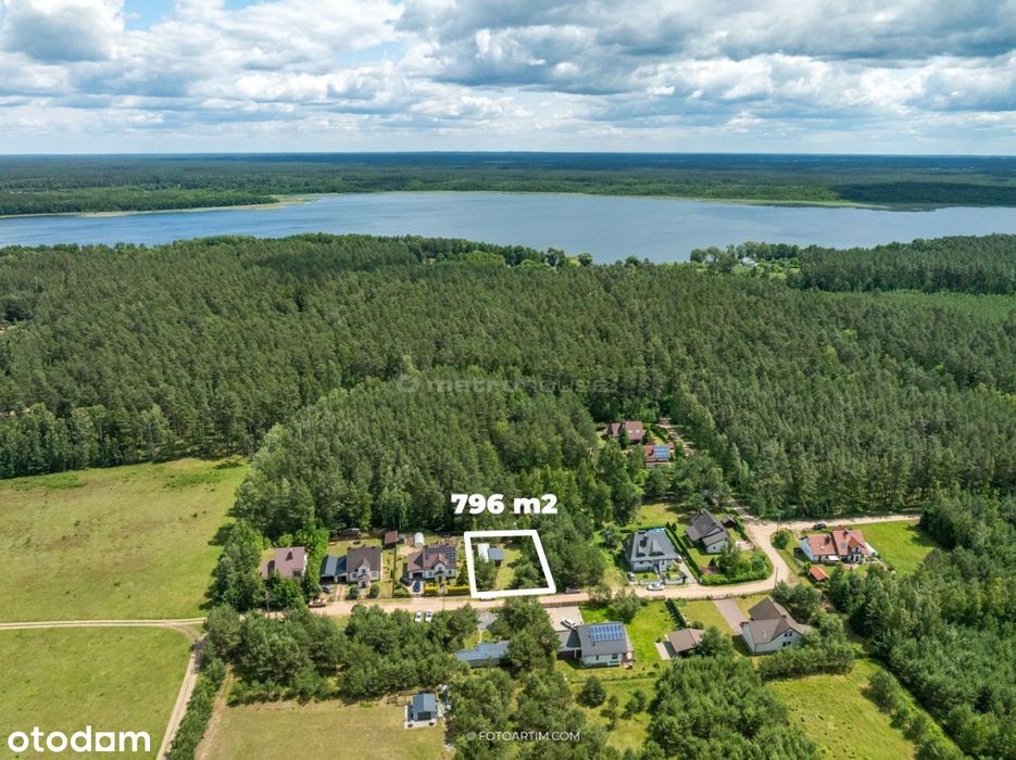 Bungalow w okolicy jeziora Wałpusz.